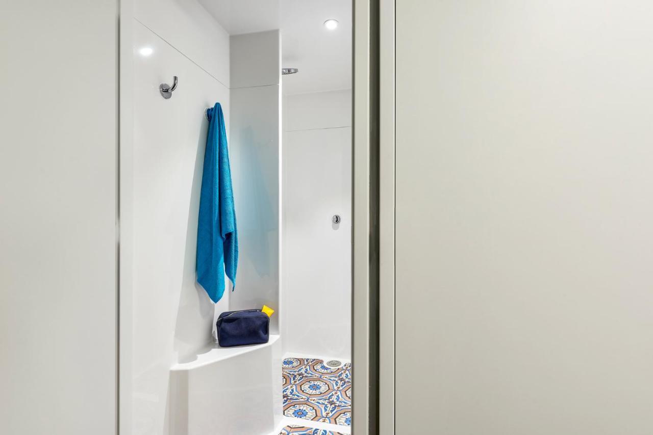 Hotel Hotelf1 Paris Ouen Marche Aux Puces