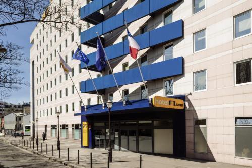 Hotel Hotelf1 Paris Ouen Marche Aux Puces